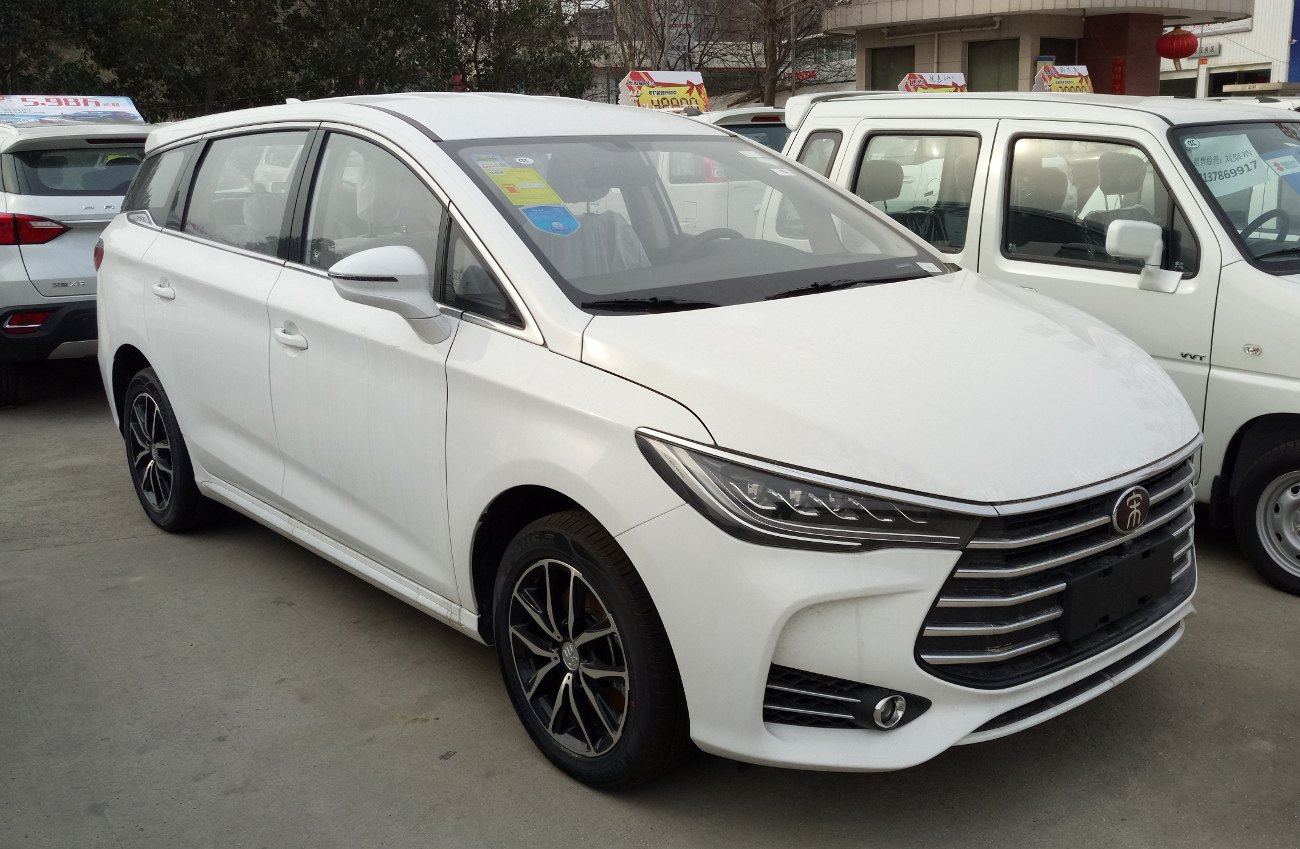 BYD Song Max — MPV (PHEV)
