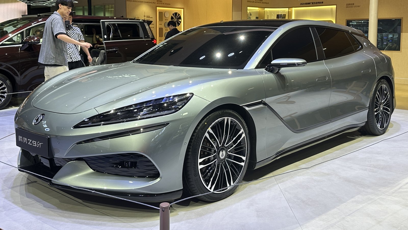 Denza Z9 GT — Sedan (BEV)