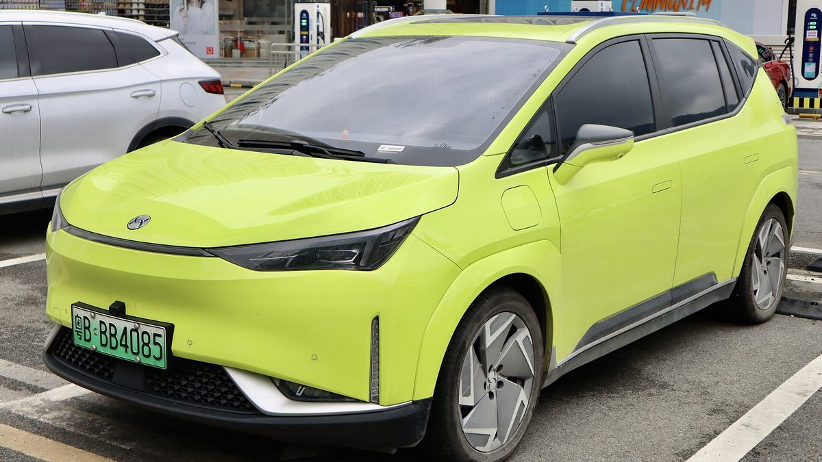 Hycan Z03 — SUV (BEV)