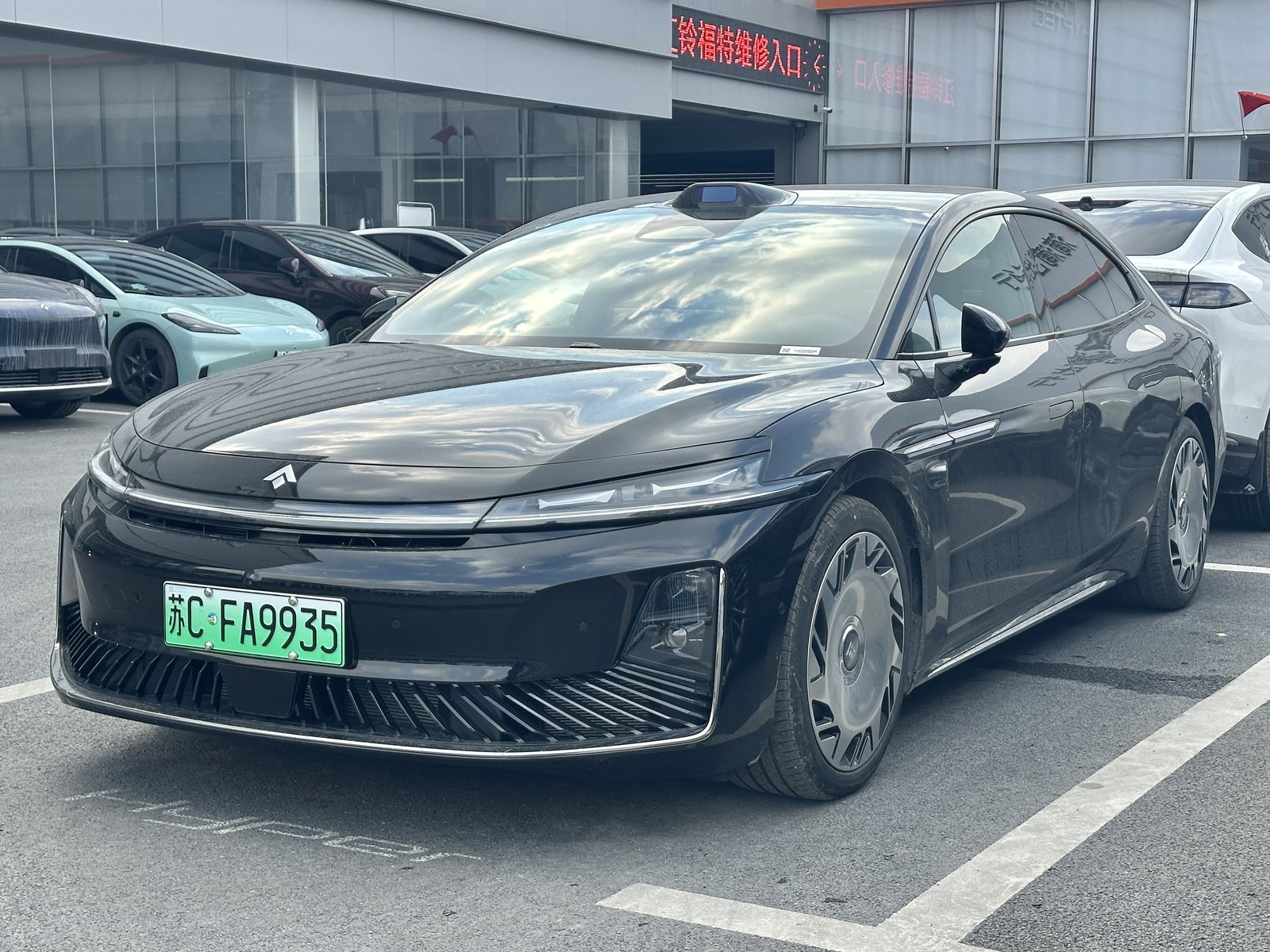 Hyptec A800 — SUV (EREV)