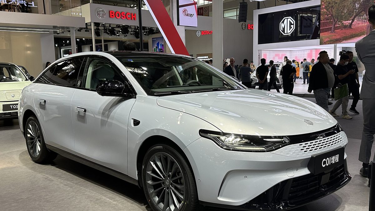 Leapmotor C01 EREV — Sedan (EREV)